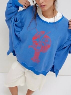 We The Free Blue Camden With Red Lobster Graphic XL NWOT